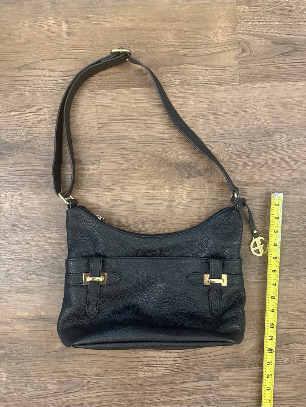 Giani Bernini Black Pebbled Leather Shoulder Bag with Gold Hardware